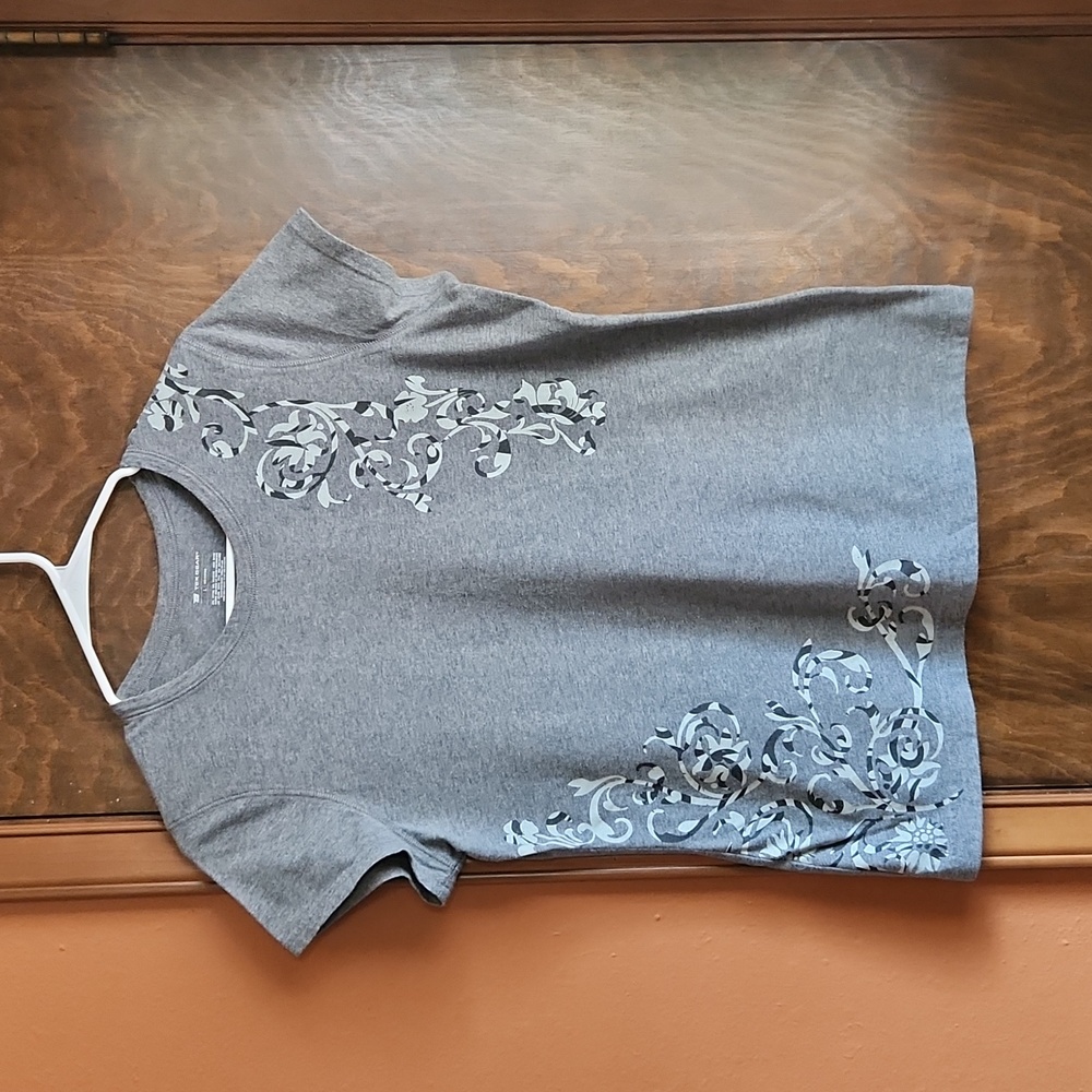 Gray Tshirt